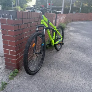 Rockrider ST100 with accessories - Image 2