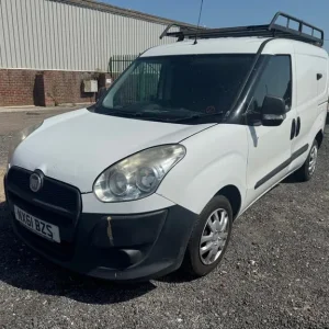 2011 Fiat Doblo 1.3 Diesel Panel Van - Image 2