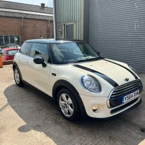2014 MINI Hatch 1.5 Cooper Euro 6 (s/s) 3dr HATCHBACK Petrol Manual - Image 5