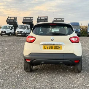 2016 Renault Captur 0.9 TCe ENERGY Dynamique Nav SUV - Image 6