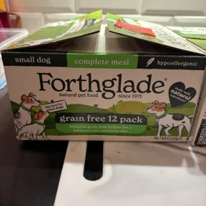 Forthglade Grain Free Puppy Food x 21 sealed trays - Image 2