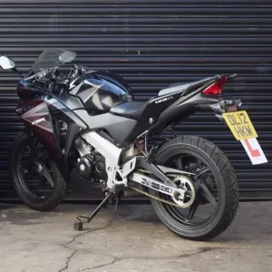 Honda CBR 125 Black - Image 5