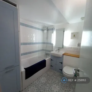 1 bedroom flat in Manor Gardens, Broadstairs, Thanet - Image 4
