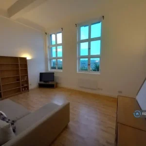 1 bedroom flat in Manor Gardens, Broadstairs, Thanet - Image 7