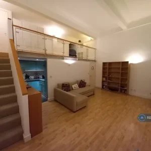 1 bedroom flat in Manor Gardens, Broadstairs, Thanet