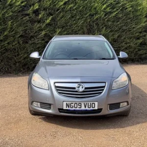 2009 Vauxhall Insignia 2.0 CDTi Exclusiv Sports Tourer - Image 7