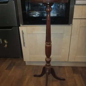 Vintage hand-carved wooden plant stand, 90cm tall - Image 2