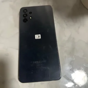 Samsung A32 phone - Image 3