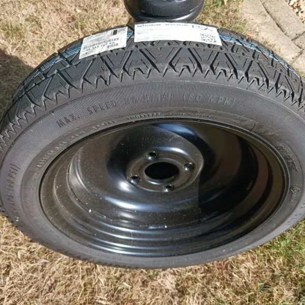 Peugeot 208 space saving spare wheel and fitting kit