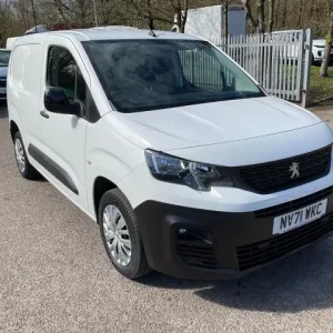 2022 Peugeot Partner 1000 1.5 Bluehdi Diesel Manual Van - Image 2