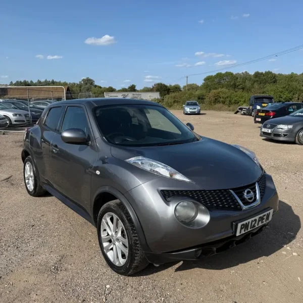 2012 Nissan Juke 1.6 Acenta 5-door hatchback