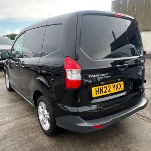 2022 Ford Transit Courier 1.0 EcoBoost Limited Van [6 Speed] Panel Van Petrol Manual - Image 2