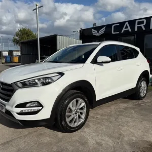 2017 Hyundai Tucson 1.6 Petrol Manual 5-door Estate - Image 8