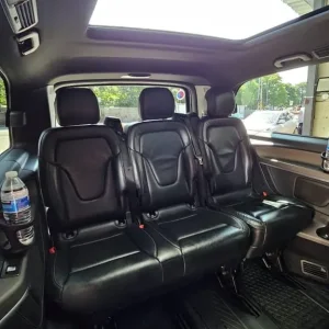 2019 Mercedes-Benz V-Class MPV, 5-door, semi-auto, 2143cc - Image 3