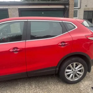 Nissan Qashqai 2016 1.2L 5-door hatchback - Image 3