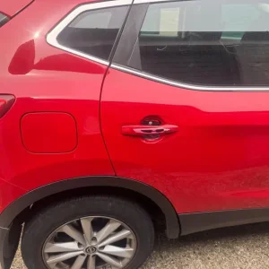 Nissan Qashqai 2016 1.2L 5-door hatchback - Image 5