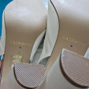 ivory wedding shoes - Image 5