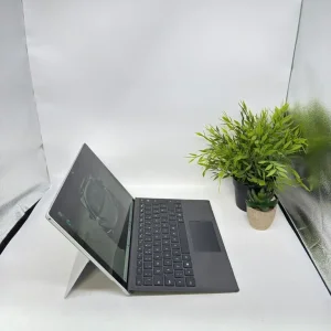 Microsoft Surface Pro 8th Gen with 16GB RAM and 512GB SSD - Image 5