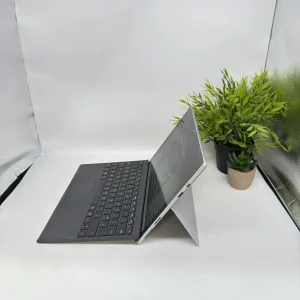 Microsoft Surface Pro 8th Gen with 16GB RAM and 512GB SSD - Image 6
