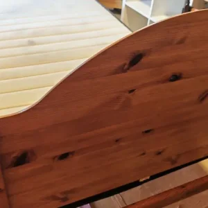 Antique Pine single bed with mattress - Image 8