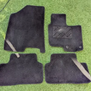 Hyundai Tucson carpet car mats 2022 model - Image 3