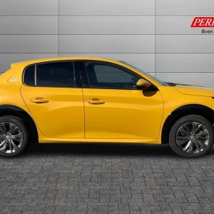2021 Peugeot 208 Allure Premium Electric 5dr Auto Hatchback - Image 3