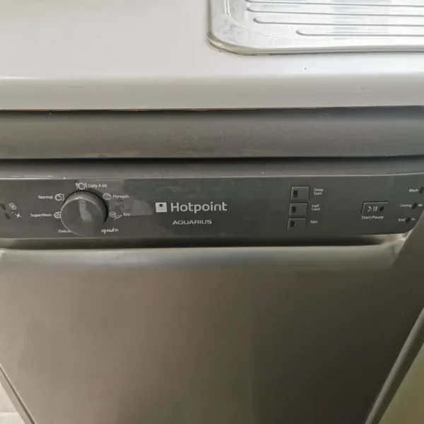 Full size dishwasher