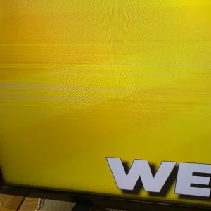 Toshiba 50in Smart TV Spares or Repair - Image 2