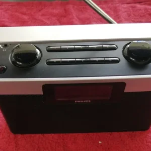 Vintage Philips AE2430 Portable Radio MW/FM - Image 7