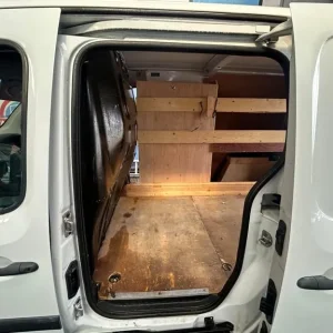 2018 Renault Kangoo Maxi LL21 Business Plus Energy DCI Panel Van - Image 4