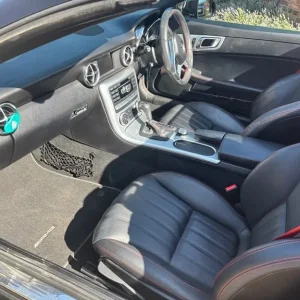 Mercedes-Benz SLK Convertible 2013 - Image 6