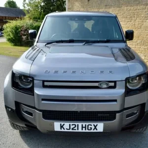 2021 Land Rover Defender 110 D250 MHEV X-Dynamic - Image 2