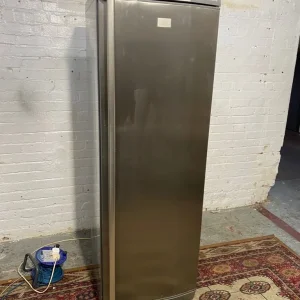 TopBrand AEG Standing Fridge Frost Free With Digital Speedo Meter - Image 5