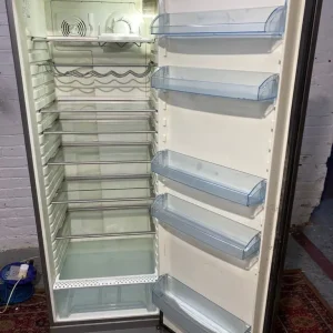 TopBrand AEG Standing Fridge Frost Free With Digital Speedo Meter - Image 8