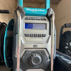 18v makita radio