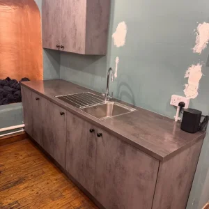 Kitchen units and sink