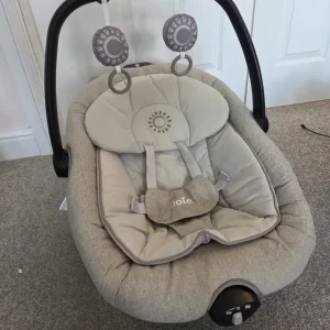 Joie swinging chair - Image 3