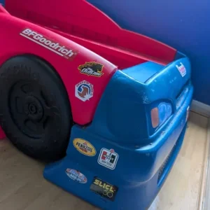 Red and blue childrens car bed - Image 7