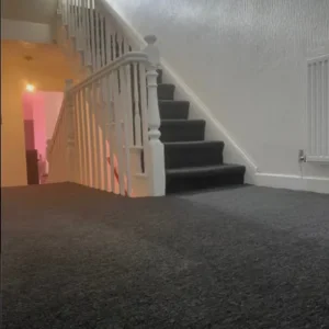 TWO ROOMS AVAILABLE IN PRIVATE APARTMENT - Image 8