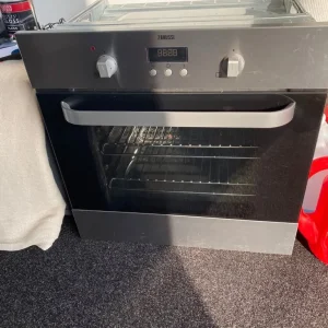 Zanussi electric oven - Image 2