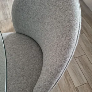 Glass table and 4 chairs - Image 3