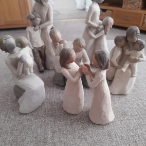 Willow Tree Figures - Image 2