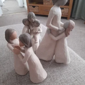 Willow Tree Figures