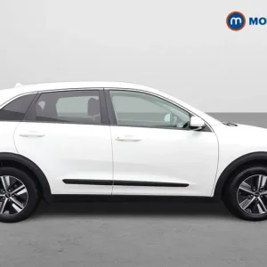 2022 Kia Niro 1.6 GDi Hybrid 2 5dr DCT SUV - Image 8