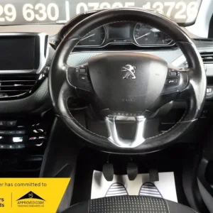 Peugeot 208 S/S Tech Edition - Image 8
