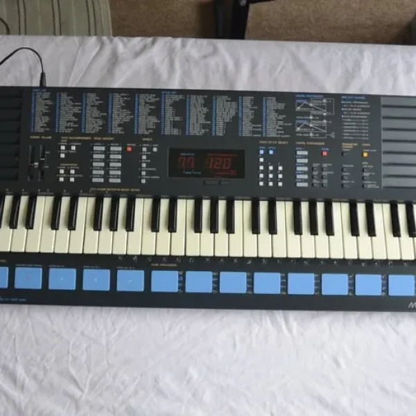 Yamaha PSS-680