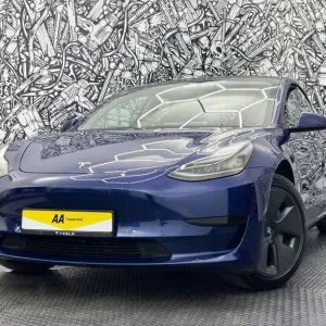 2021 Tesla Model 3 Standard Range Plus Deep Blue - Image 6