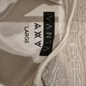 Mens white tshirt - Image 3