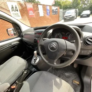 2014 Citroen Nemo 1.3 HDi 660 16v LX EGS FWD L1 H1 (s/s) 3dr PANEL VAN Diesel Automatic - Image 6