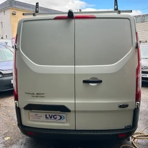 Ford Transit Custom 290 LR P/V - Image 5